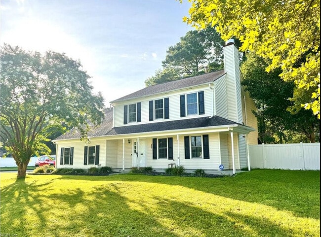 property at 3917 Larchwood Dr