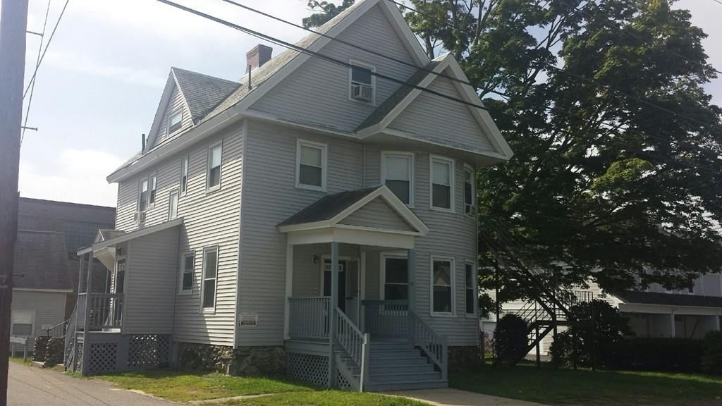 23 Raymond St in Framingham, MA - Building Photo