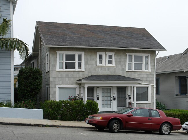 62-68 N Fir St in Ventura, CA - Foto de edificio - Building Photo