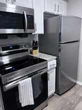 Sterling Crest in Arlington, TX - Building Photo - Building Photo
