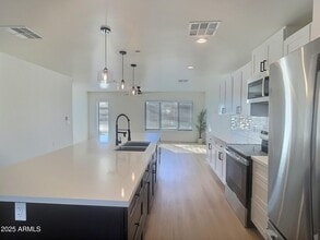 2502 E Paradise Ln in Phoenix, AZ - Building Photo - Building Photo