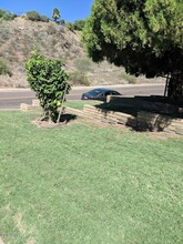 1031 E Butler Dr-Unit -A in Phoenix, AZ - Foto de edificio - Building Photo