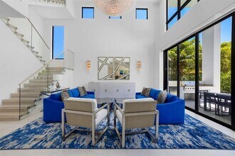 2001 Marietta Dr in Fort Lauderdale, FL - Foto de edificio - Building Photo