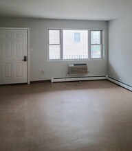5741 W 35th St in Cicero, IL - Building Photo - Building Photo