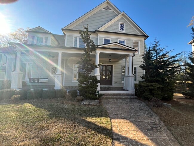 property at 4040 Felton Cir