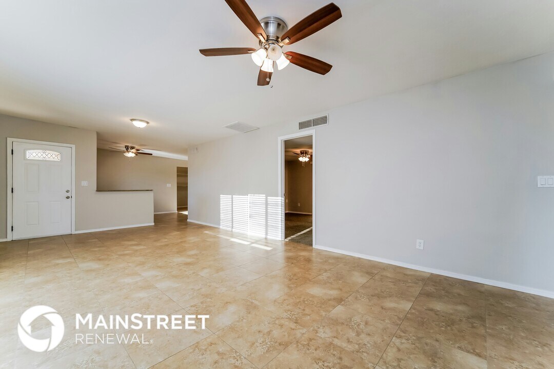 6440 N Ave Pina in Tucson, AZ - Building Photo