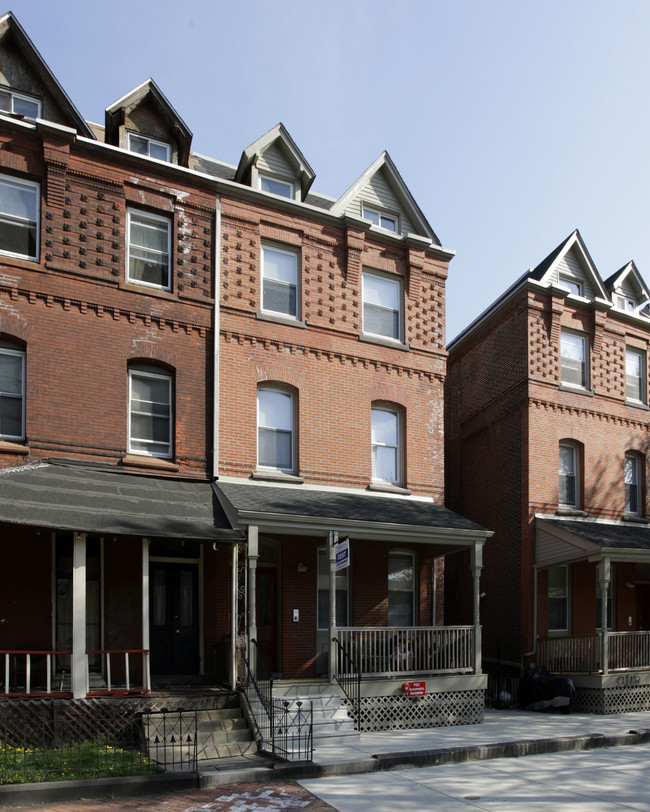 3321 Powelton Ave in Philadelphia, PA - Foto de edificio - Building Photo