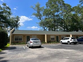 Deerwood Apartments in Gainesville, FL - Building Photo - Building Photo