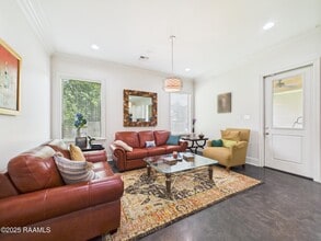 130 Dove Cir in Lafayette, LA - Building Photo - Building Photo