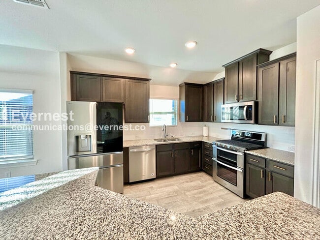 11416 Culberson Dr in Providence Village, TX - Building Photo - Building Photo