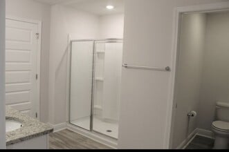 3139 Heritage Oaks Cir in Navarre, FL - Building Photo - Building Photo