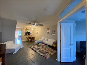 16326 Swan View Cir in Odessa, FL - Building Photo - Building Photo