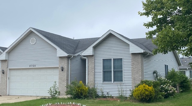 8764 Jackson St in Merrillville, IN - Building Photo