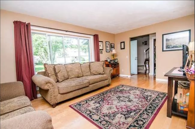 7302 Gladstone Dr in Madison, WI - Building Photo - Building Photo