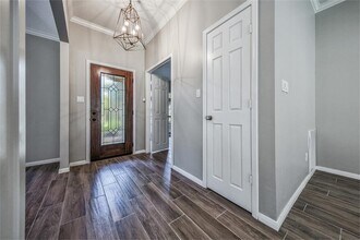 10 Silent Brook Pl in Spring, TX - Building Photo - Building Photo