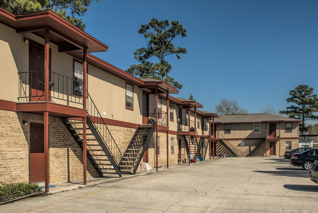 Parkway Terrace in Kountze, TX - Building Photo