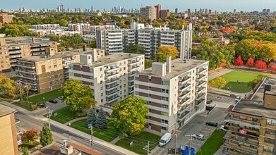 G & M Apartments in Toronto, ON - Building Photo - Building Photo