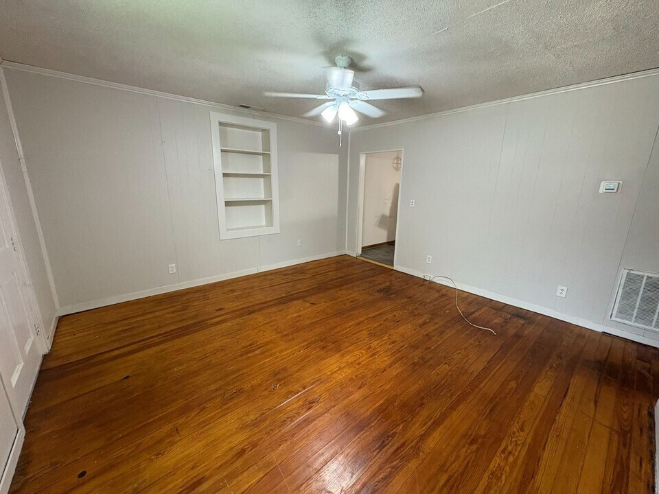 1108 E 58th St in Savannah, GA - Building Photo