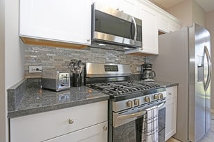 Mallard Point Apartments in Channahon, IL - Building Photo