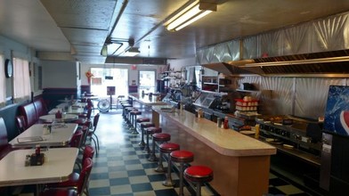 Hamburg Diner and apartments in Hamburg, PA - Building Photo - Other