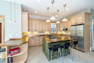 19 Alaska St in Boston, MA - Foto de edificio - Building Photo