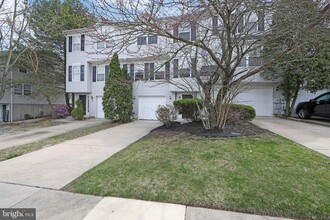 20 Gristmill Ln in Pine Hill, NJ - Building Photo - Building Photo