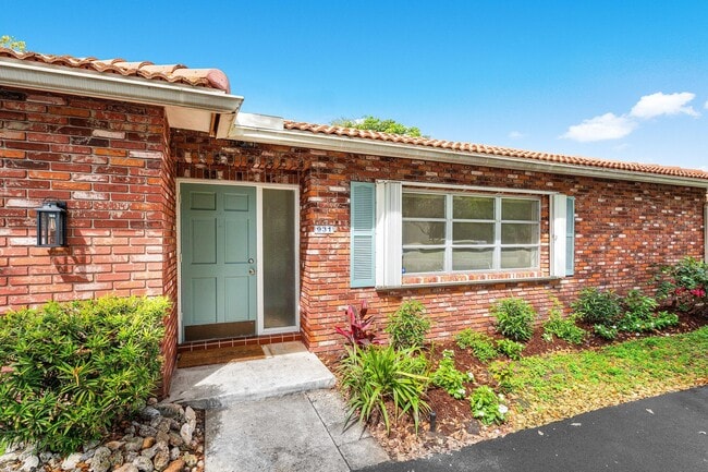 931 NW 9th Ct in Boca Raton, FL - Building Photo - Building Photo