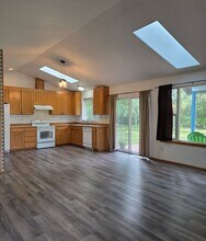 1306 McClellan St in Port Townsend, WA - Building Photo - Building Photo