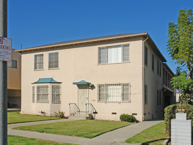 8837 Alcott St in Los Angeles, CA - Building Photo - Building Photo