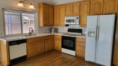 3815 Patrick Henry Pl in Agoura Hills, CA - Building Photo - Building Photo