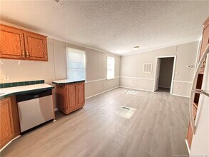 150 Travis Dr in Cameron, NC - Building Photo - Building Photo