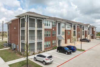 Royalton at Creeks of Legacy in Prosper, TX - Foto de edificio - Building Photo