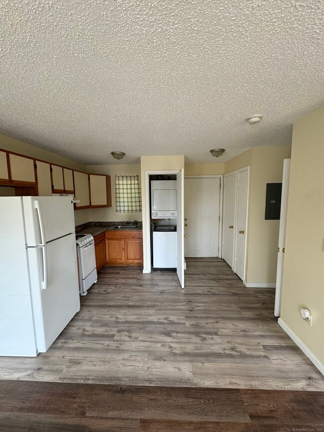 property at 4 Warwick St