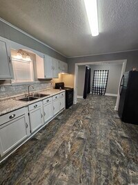 1509 Stanphil Rd photo'