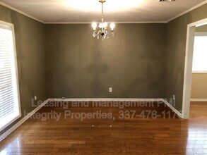 310 S Audubon Blvd in Lafayette, LA - Building Photo - Building Photo