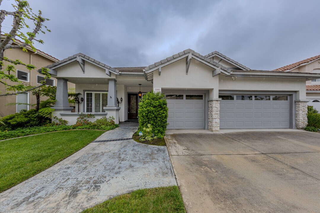 32692 Rosemont Dr in Trabuco Canyon, CA - Building Photo