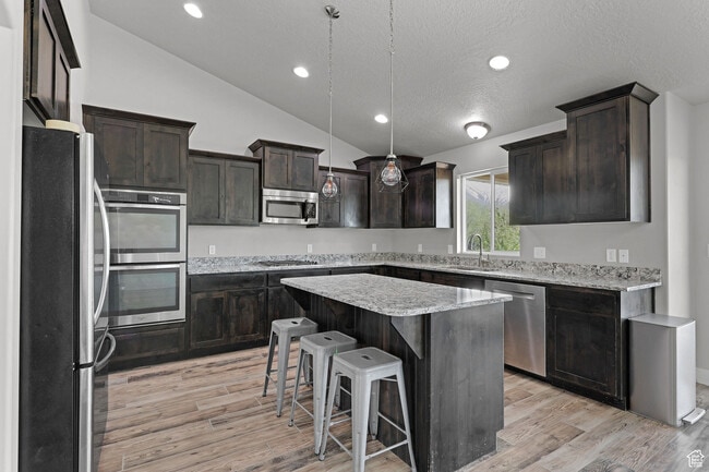 849 W 1350 S in Springville, UT - Foto de edificio - Building Photo