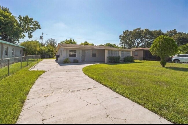 7617 Udine Ave in Orlando, FL - Building Photo - Building Photo