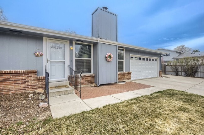 property at 2824 Worthington Ave