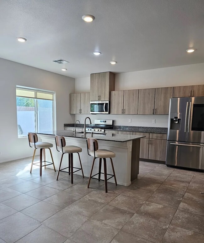 3803 Berenices Ave in North Las Vegas, NV - Building Photo - Building Photo