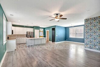 3988 Hillyard St in North Charleston, SC - Building Photo - Building Photo