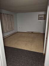 340 S Rowe Ln in Walcott, IA - Building Photo - Building Photo