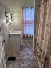 152 W Warrington Ave in Pittsburgh, PA - Foto de edificio - Building Photo