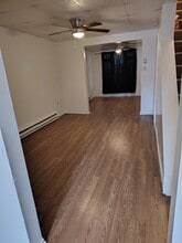 416 W Poplar St in Shenandoah, PA - Building Photo - Building Photo