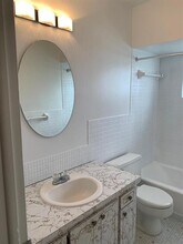 2300 Pierce St in Hollywood, FL - Building Photo - Building Photo