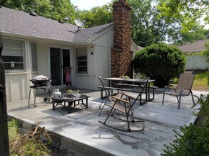 4449 E 107th St in Kansas City, MO - Building Photo - Building Photo