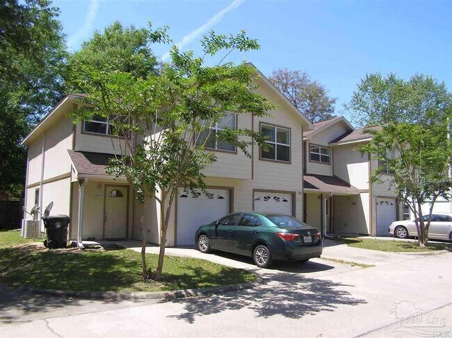 property at 6246 Hamilton Bridge Rd