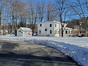 4 Court Ave in Greenwood Lake, NY - Building Photo - Building Photo