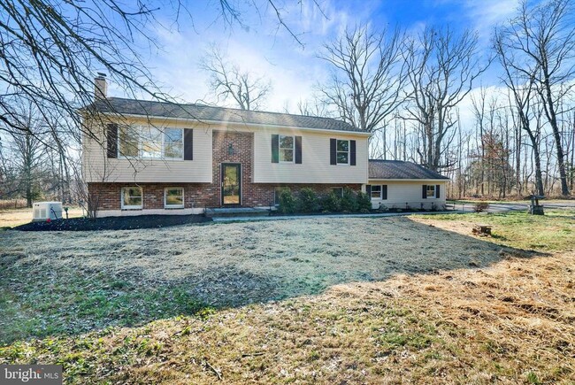 property at 5400 Curly Hill Rd