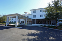 Villa Vincente in Ft. Myers, FL - Building Photo - Building Photo